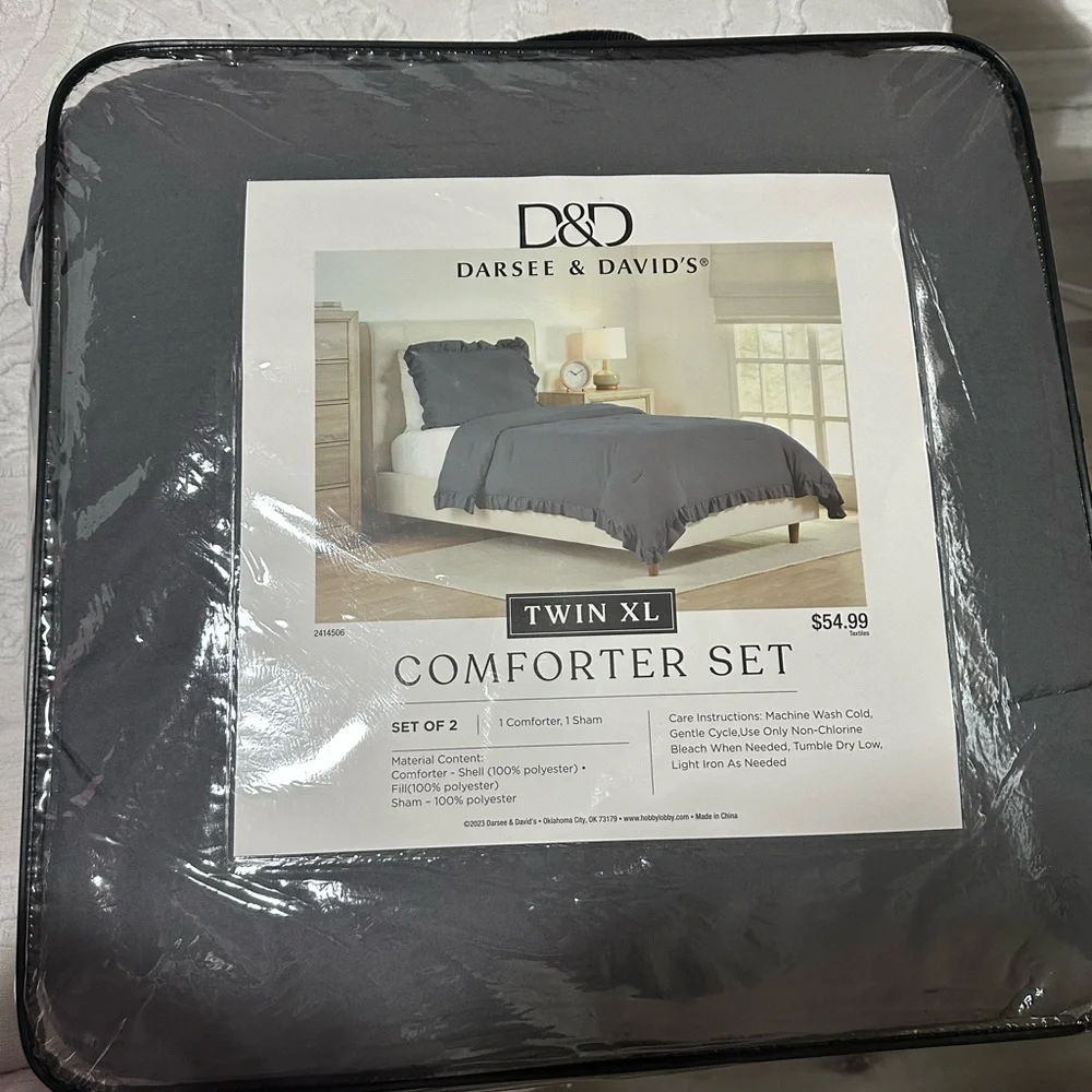 Twin XL Gray Comforter Set